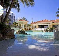 Chevron Renaissance Apartments and Sub Penthouses - We Accommodate - Getaway Accommodation