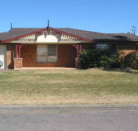 Close to Tea Gardens Waterfront - Getaway Accommodation