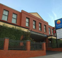 Comfort Inn  Suites City Views - Getaway Accommodation