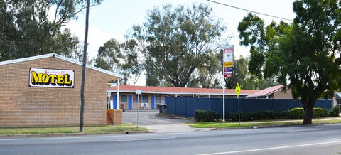 Coonamble Motel - Getaway Accommodation 0
