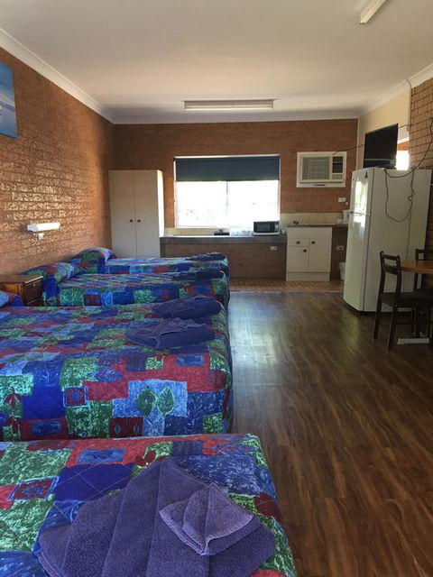 Coonamble Motel - Getaway Accommodation 3
