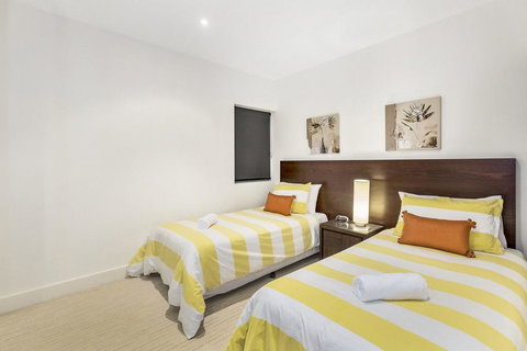 COTTON BEACH APARTMENT 33 WITH POOL VIEWS - Getaway Accommodation 3