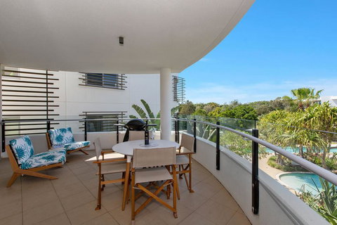 COTTON BEACH APARTMENT 35 - POOL VIEWS - Getaway Accommodation 0
