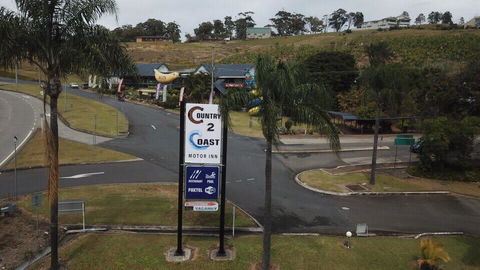 Country 2 Coast Motor Inn Coffs Harbour - Getaway Accommodation 0
