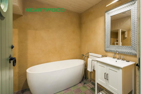 Crafers Cottages - Getaway Accommodation 0