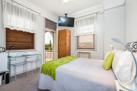 Cumquat House - Getaway Accommodation 2