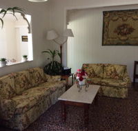 CupnSaucer Cottage - Getaway Accommodation