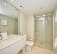 Deluxe Private Apartment in Surfers Paradise - Getaway Accommodation