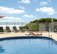Dorchester On The Beach - Getaway Accommodation