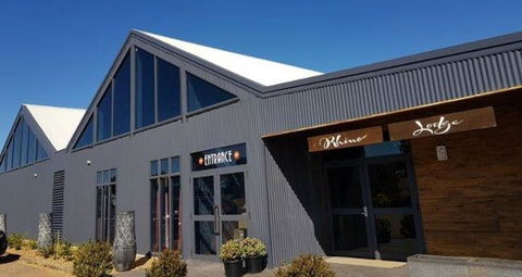 Dubbo Rhino Lodge - Getaway Accommodation 0