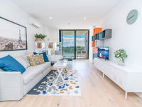 EP22-Brand new modern studio in Epping