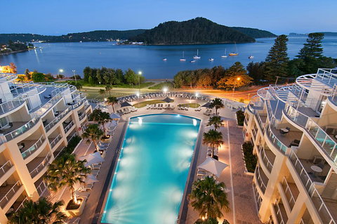 Ettalong Beach Luxury Apartments - Getaway Accommodation 0