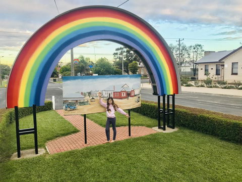 Eureka Hotel / Rainbow Brewery - Getaway Accommodation 1