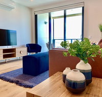 Exclusive Parkland Living Adelaide Central - Getaway Accommodation