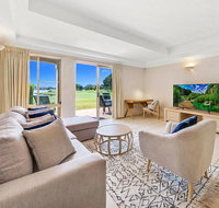Fairways  Hope Island Resort - Getaway Accommodation