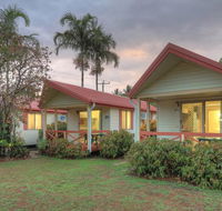 Flying Fish Point Tourist Park - Getaway Accommodation