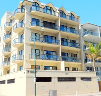 Glenelg Beachside Luxury Apartments - Getaway Accommodation
