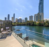 Gold Coast Private Homes - Waterfront Villas Paradise Island - Getaway Accommodation