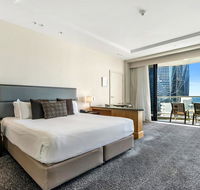 Gold Tower in the Oaks Hotel Surfers Paradise - 1020 - Getaway Accommodation