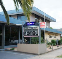 Golden Leaf Motel - Getaway Accommodation