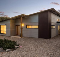 Great Ness Beachhouse - WiFi - Pet-Friendly