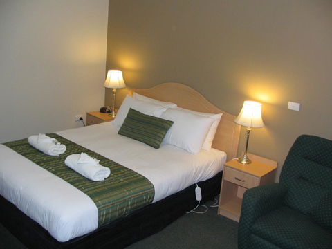 Green Gables Motel - Getaway Accommodation 2