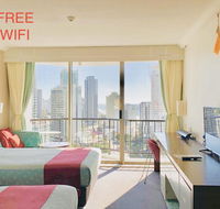 High Floor Twin Share with Ocean View at Surfers Paradise - Hotel Studio - Getaway Accommodation
