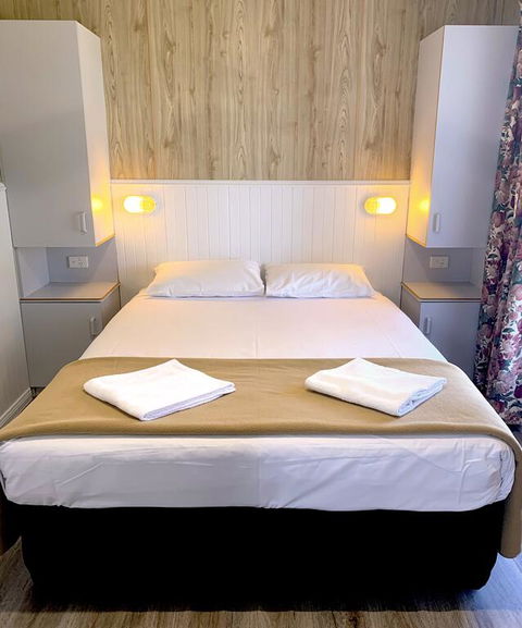 Holbrook Motor Village - Getaway Accommodation 3