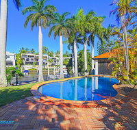 Holiday Home Coveside  Sanctuary Cove - Getaway Accommodation