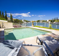 Holiday Home Luxe  Sanctuary Cove - Getaway Accommodation