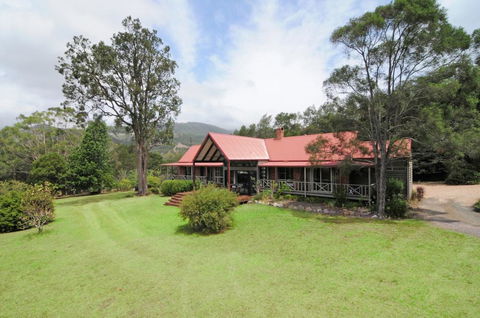 Kangaroo Valley House - Contemporary Luxury! - Getaway Accommodation 0