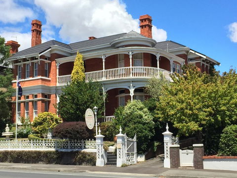 Kilmarnock House Edwardian Accommodation - Getaway Accommodation 0