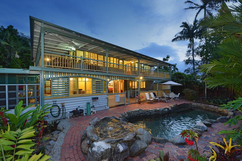 Stratford QLD Getaway Accommodation
