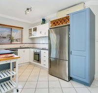 Lilyfield Apartments - Two Bedroom Apartment - Getaway Accommodation