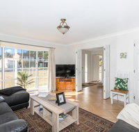 Macleay Street 23 Narrawallee - Getaway Accommodation