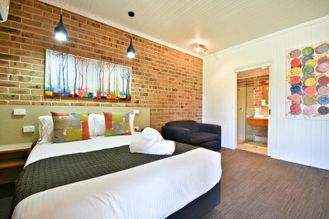Macquarie Inn - Getaway Accommodation 0