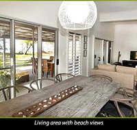Mission Belle - Stunning Beachfront House - Getaway Accommodation