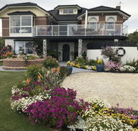 Moonlight Bay BB Guest House - Getaway Accommodation