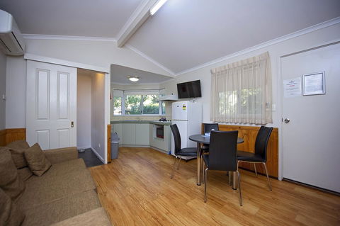 Discovery Parks - Woodman Point - Getaway Accommodation 3