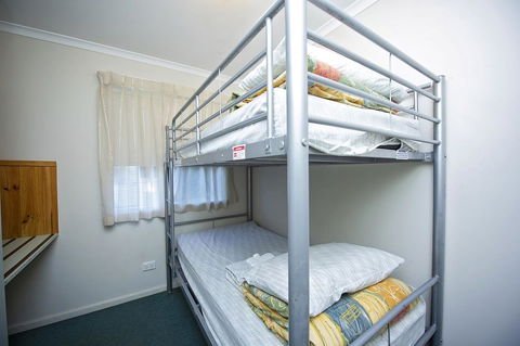 Discovery Parks - Woodman Point - Getaway Accommodation 26