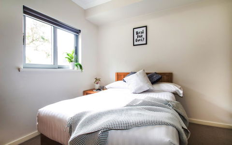 Airport Apartments By Vetroblu - Getaway Accommodation 2