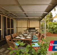Midgard Cottage - Great location  close to airport - Getaway Accommodation