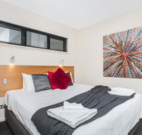 508 Stupendous sunsets  views pool gym parking - Getaway Accommodation