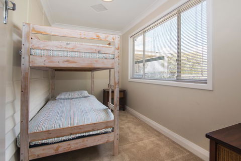Sea La Vie - Getaway Accommodation 7