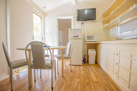 RAC Exmouth Cape Holiday Park - Getaway Accommodation 3