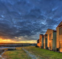 Stanley Village Waterfront Accommodation - Getaway Accommodation