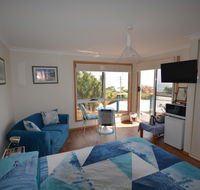 Seascape Beach House - Getaway Accommodation