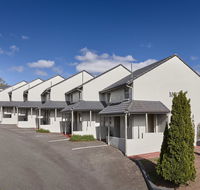 Elphin Motel  Serviced Apartments - Getaway Accommodation