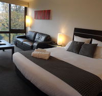 Commodore Regent - Getaway Accommodation