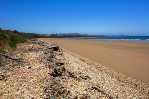Amare Beachside Luxury - Getaway Accommodation 25